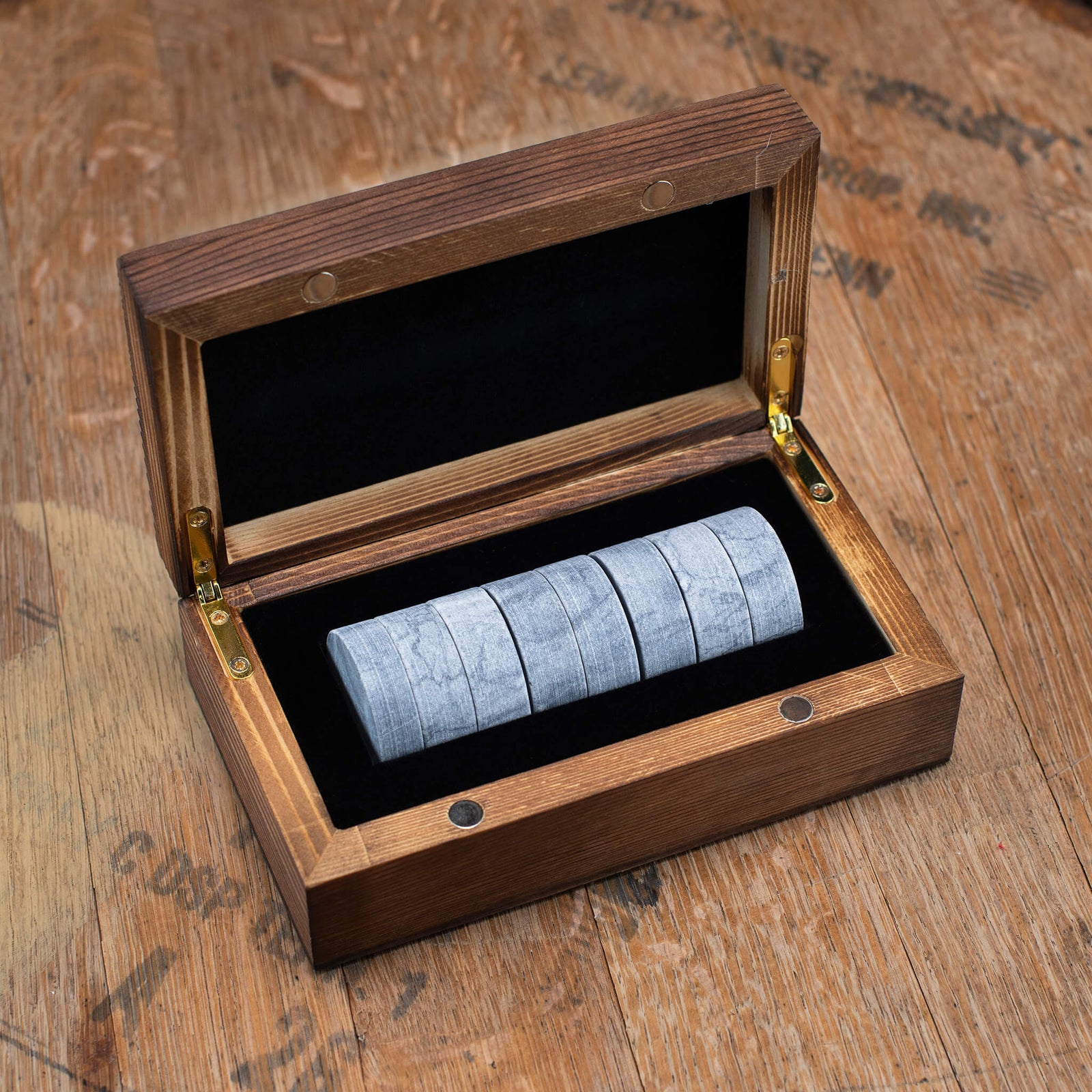 Gifts for direct reports from Manly Man Co. featuring jerky boxes, Meat Cards, bacon bouquets, and personalized barware—bold appreciation gifts for standout employees.