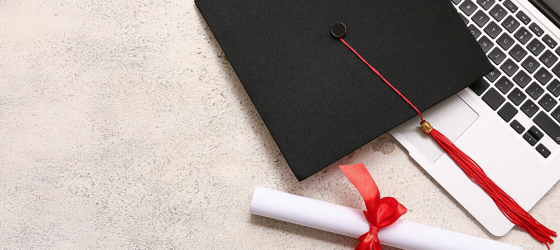 High school graduation gifts for guys including meat cards, jerky bouquets, and personalized snack boxes for teens and senior grads.