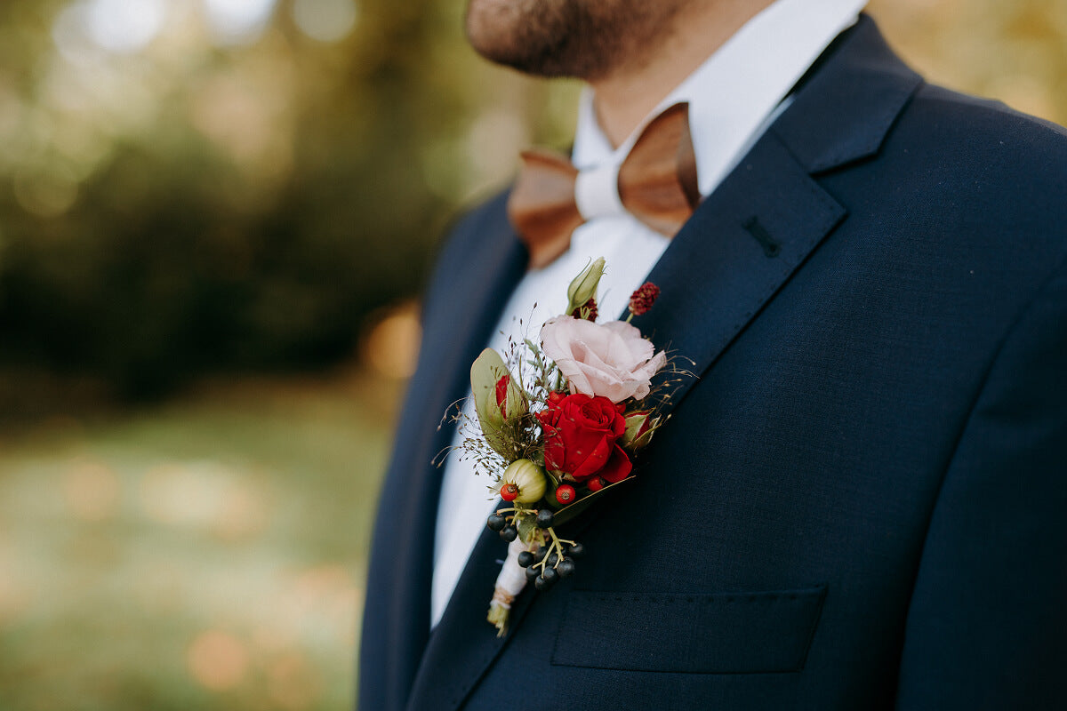 Wedding gift ideas for brother including bacon strip bouquets, jerky gift boxes, personalized whiskey decanters, Meat Cards™, and ammo can snack kits for bold big-day gifting.