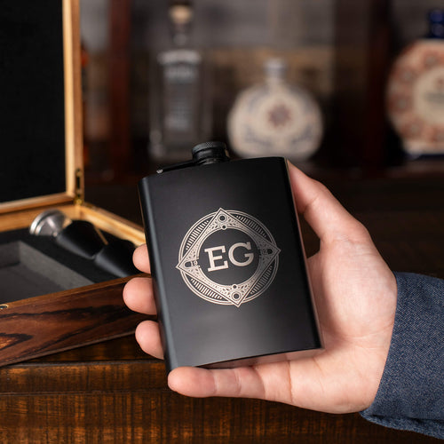 The Classic Flask Gift Set